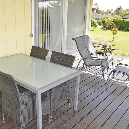 Ferienhaus Three-Bedroom Holiday Home Sydals With A Fireplace 09